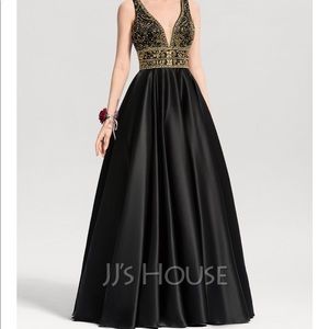 JJ’s House Princess V-neck Floor-Length Satin Prom Dress